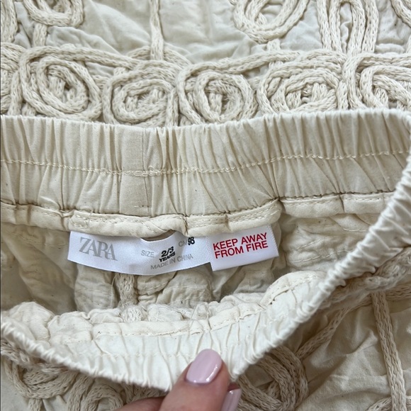 Zara Beige Crochet Top and Shorts Set - Picture 2 of 4